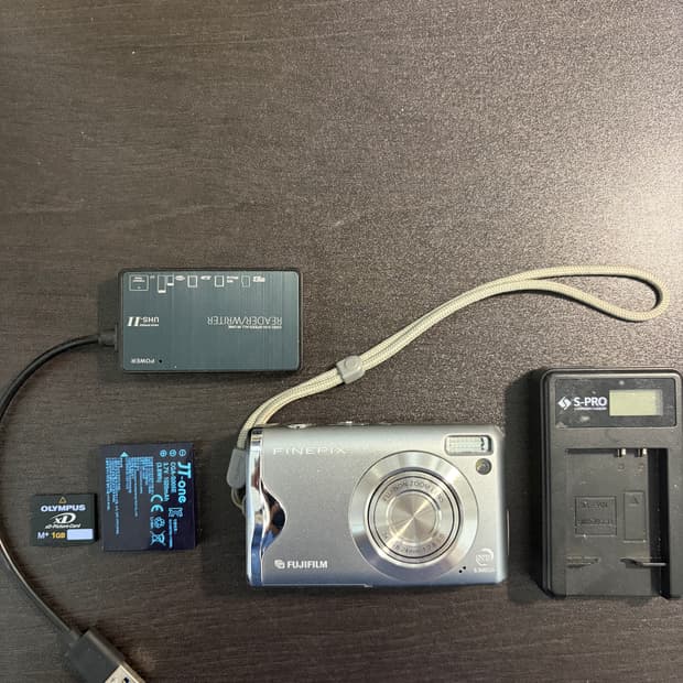후지 파인픽스 f20 빈티지 디카 fuji findfix 카메라