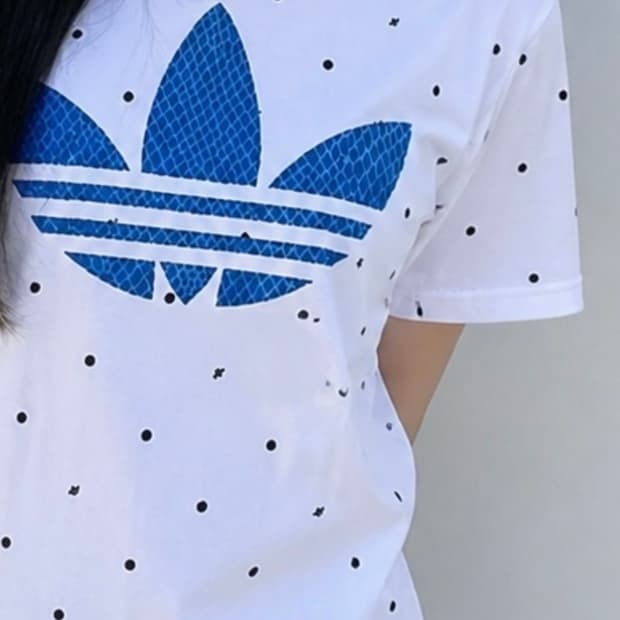 아디다스 도트 반팔 화이트 L