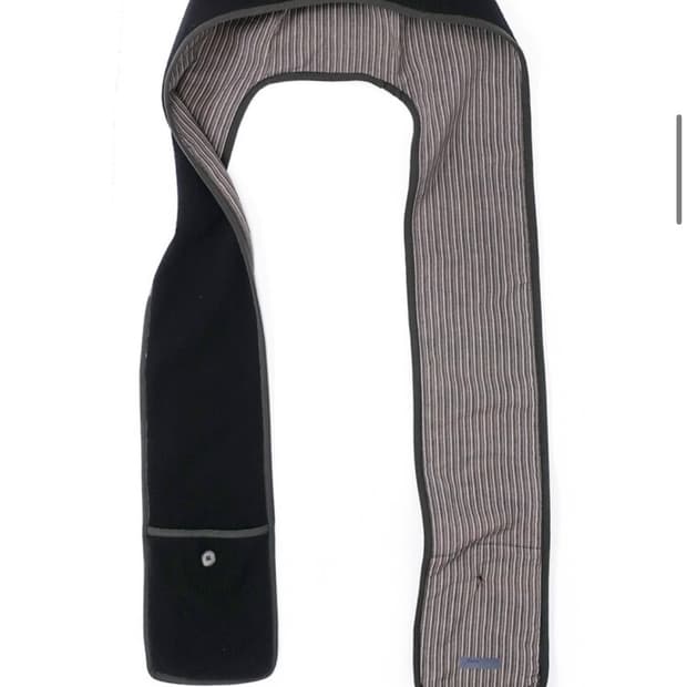 샵페어리 머플러 블랙