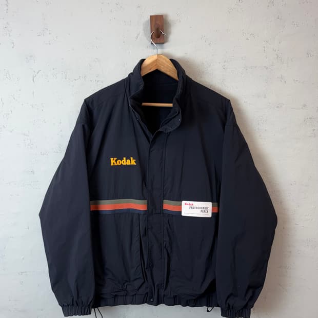 코닥 코다컬러 리버시블 플리스 빅로고 자켓 블랙