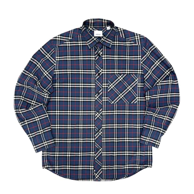 버버리 신형 TB로고 스케일 체크셔츠(M)