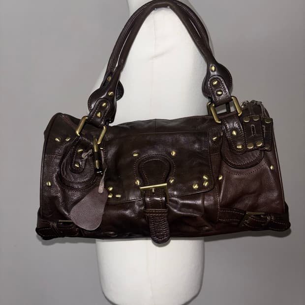 Vintage brown shoulder bag