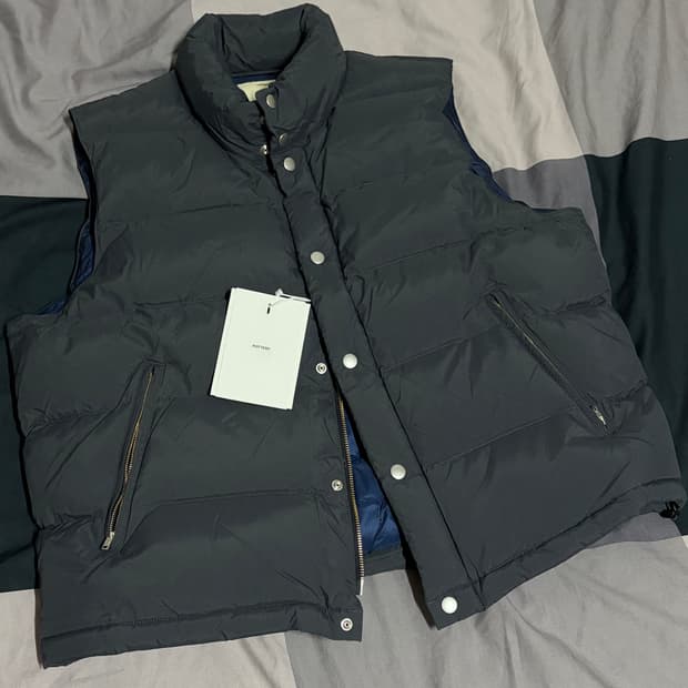 [새상품] 포터리 러스틱 구스 베스트 / 네이비 / 1