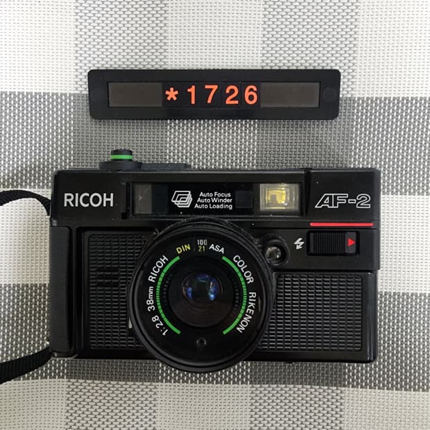 리코 AF-2 필름카메라