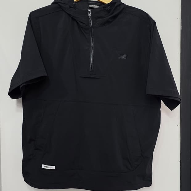 뉴발란스 남성 반팔 아노락