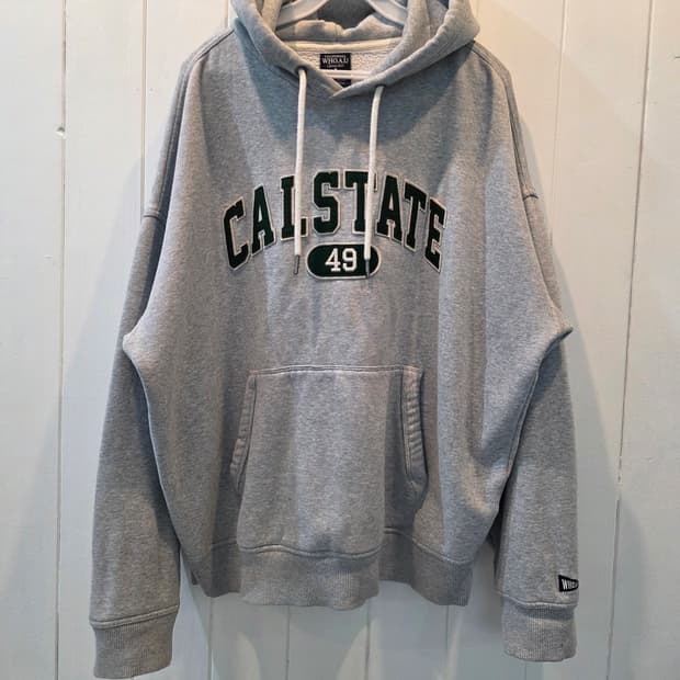 WHO.A.U 후아유 후드티