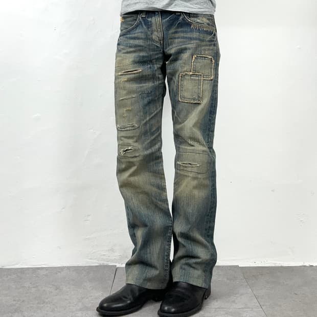 Edwin Exclusive Distressed Patchwork Den