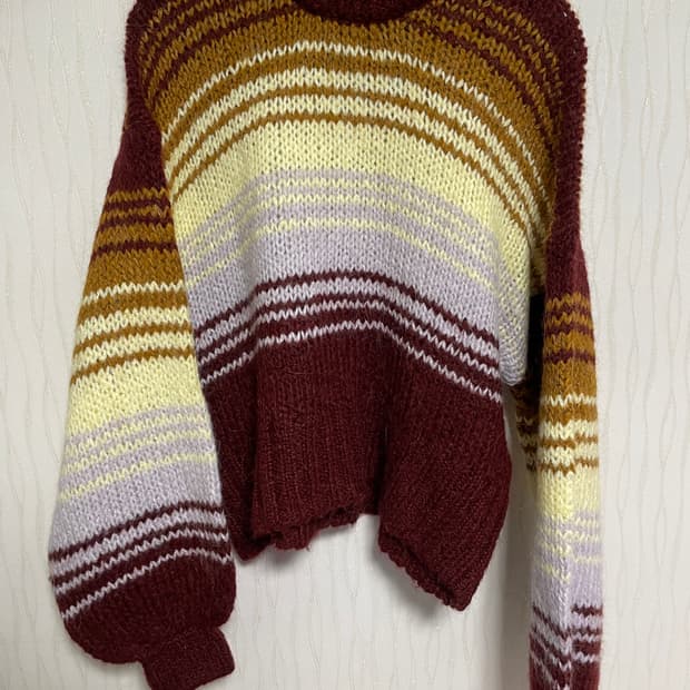 자라 그라데이션 니트