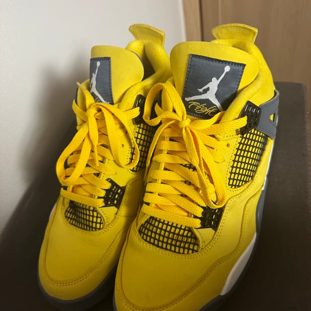 조던4 투어옐로우 