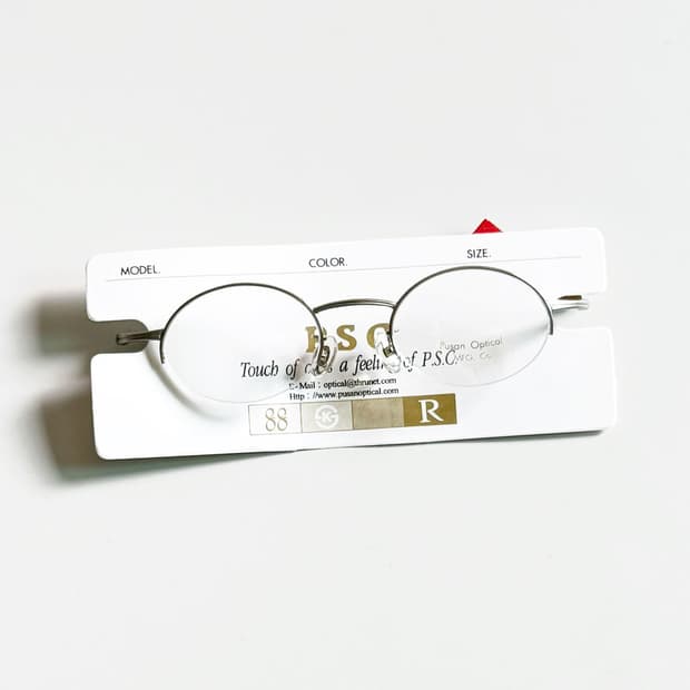 P.S.C FASHION 실버 오벌 반무테 메탈 빈티지 안경
