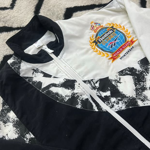 [L]리복 올드스쿨 뉴질랜드 바람막이