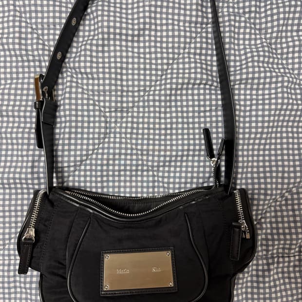 마뗑킴 숄더백(마들렌 라운드백)