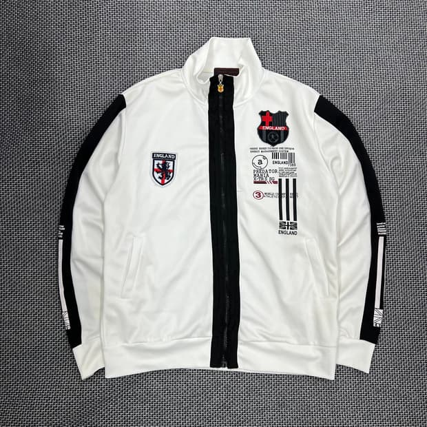 빈티지 화이트 잉글랜드 트랙탑