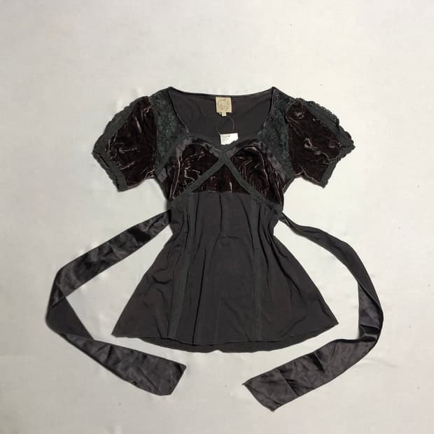 허리 리본 레이스 탑 브라운