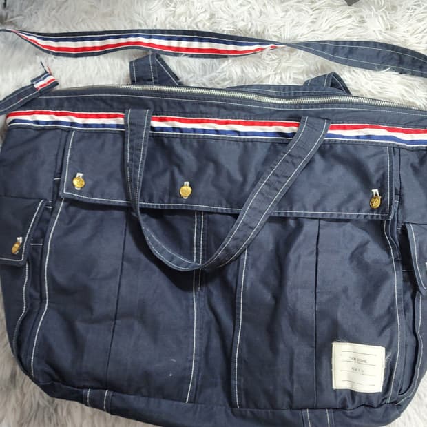 톰브라운 네이비 삼선 토트백 숄더백