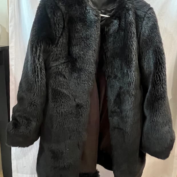 마이클코어스 블랙 퍼 코트 XS