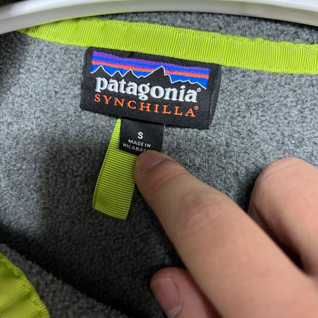 파타고니아 신칠라 플리스 스냅티 맨즈 s