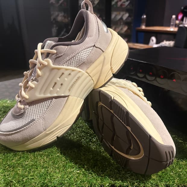 [새상품/280] 나이키 조던 트루너 O/S