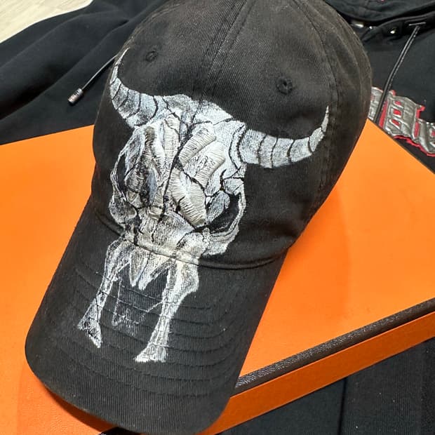 (MPH) Bison Skull Painted Cap