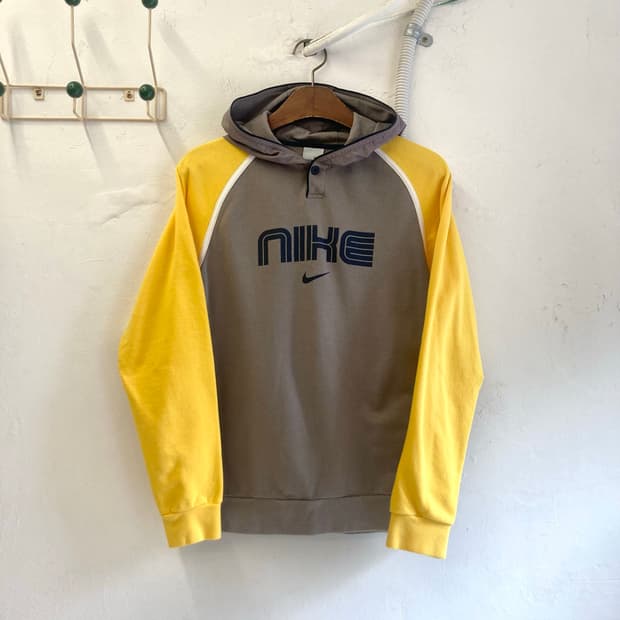Y2K 나이키 라글란 후드 티