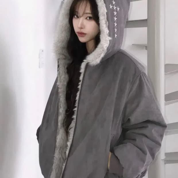 구해요) 러브이즈트루 리버시블 퍼후드 그레이 구합니다