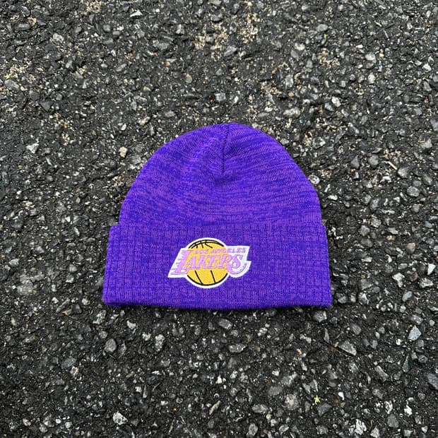 vintage mitchell&ness la lakers beanie