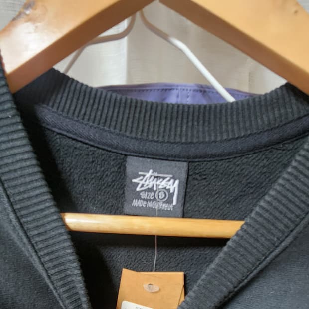 스투시피그먼트 맨투맨