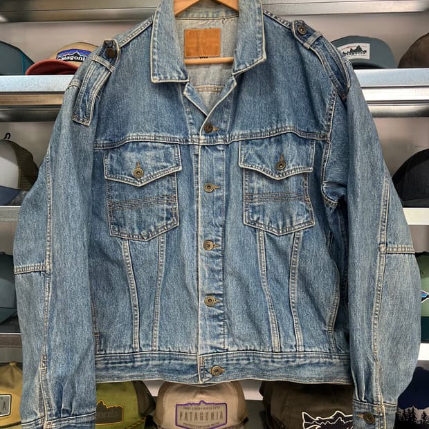 90‘s 올드스쿨 견장 데님자켓 