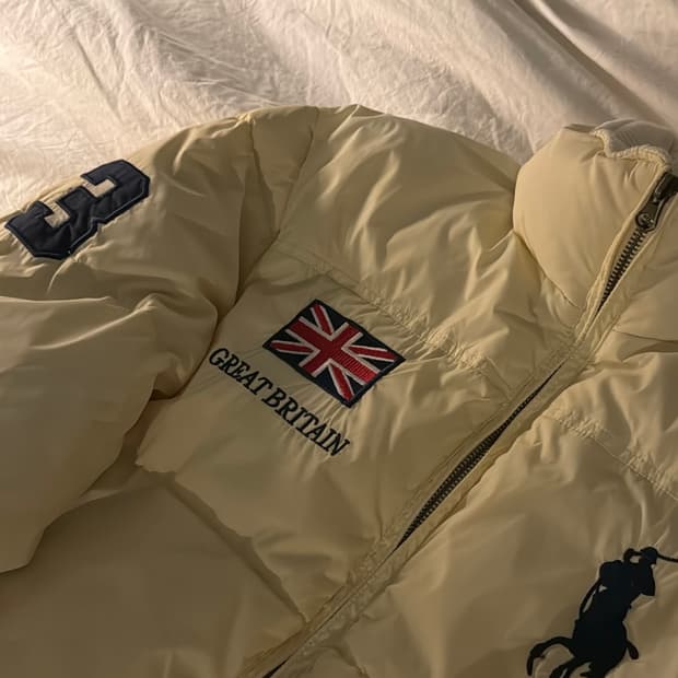 폴로 빅포니 브리튼 패딩 크림