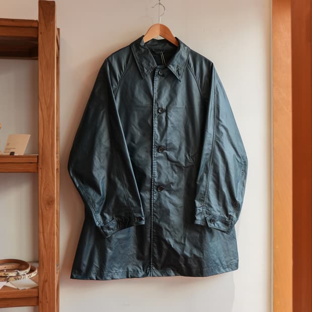 요크 24FW 레더-라이크 카 코트 (딥그린)