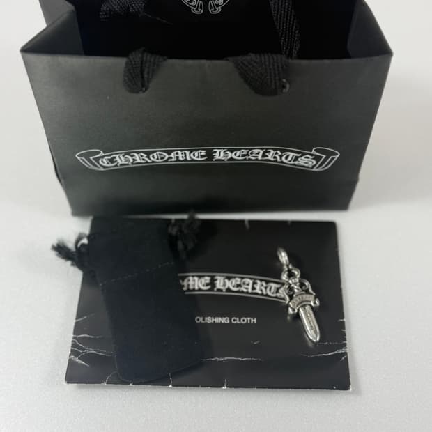 크롬하츠 더블대거펜던트