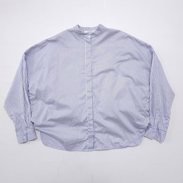 엔폴드 백크롭 오버 셔츠