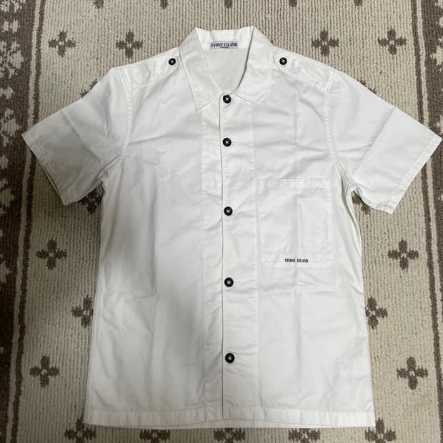 스톤아일랜드 반팔 셔츠