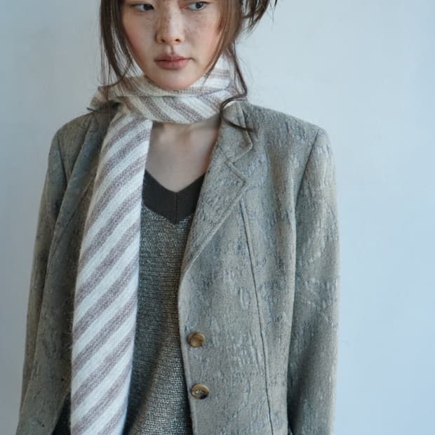 시소르타 foggy neutral jacket