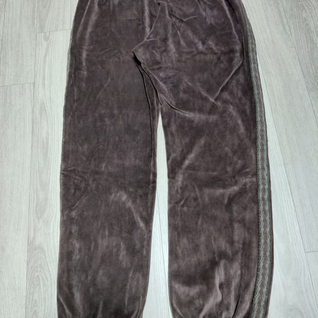 블랙아웃 벨루어 트랙팬츠 m