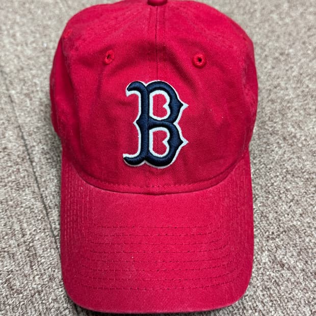 뉴에라 디스이즈네버댓 모자