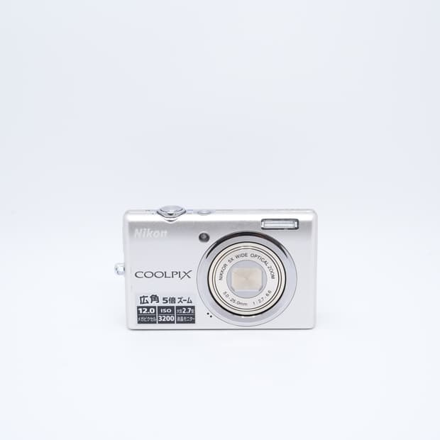 NIKON COOLPIX S570