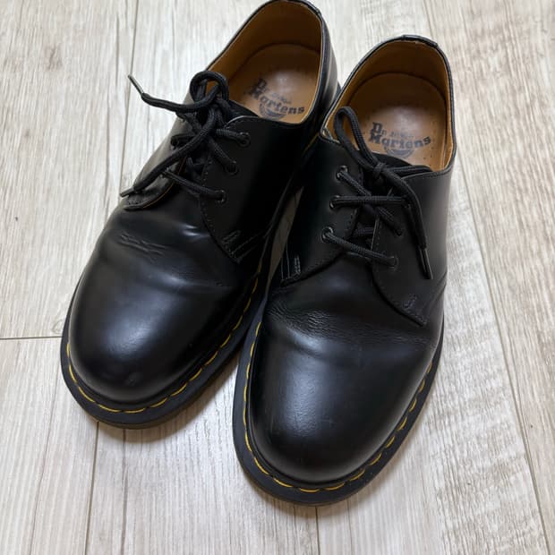 닥터마틴 1461 3홀 스무스 260