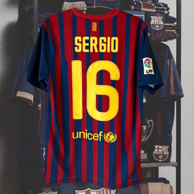 11-12 바르셀로나 홈 유니폼 부스케츠 정품