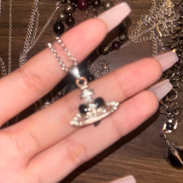 비비안 디아망떼 목걸이