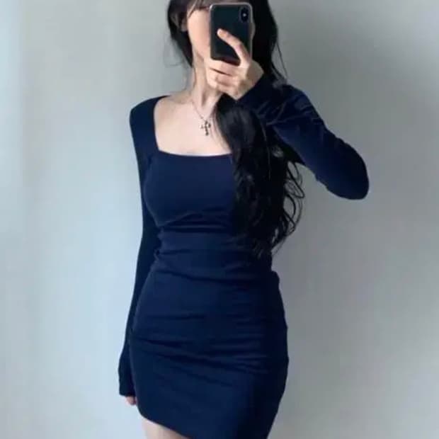 스퀘어넥 원피스 네이비