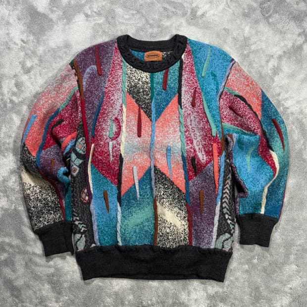 미쏘니 패턴 니트 스웨터