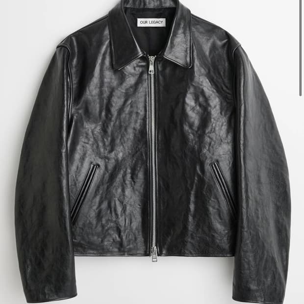 아워레가시 미니레더자켓 46사이즈