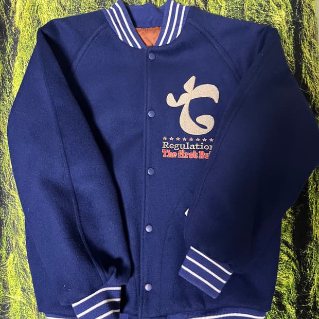 테켓 바시티 자켓