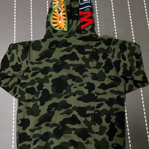 베이프 녹계 샤크 후드집업 판매