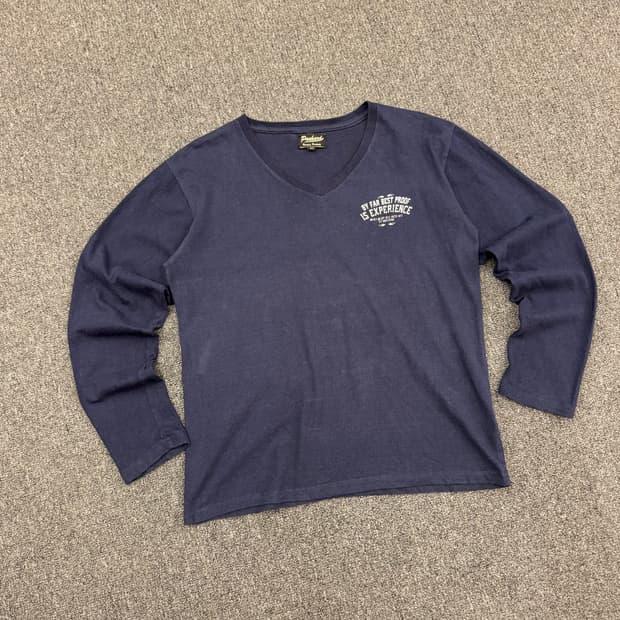 M)Panhard 빈티지 후면 스컬 프린팅 브이넥 롱슬리브