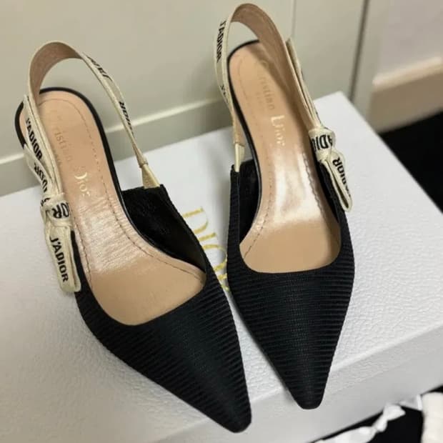 디올 J'ADIOR 블랙 펌프스 슬링백 (34.5) 6.5cm