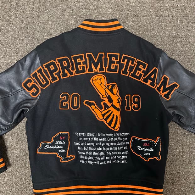 슈프림 바시티자켓 블랙 M