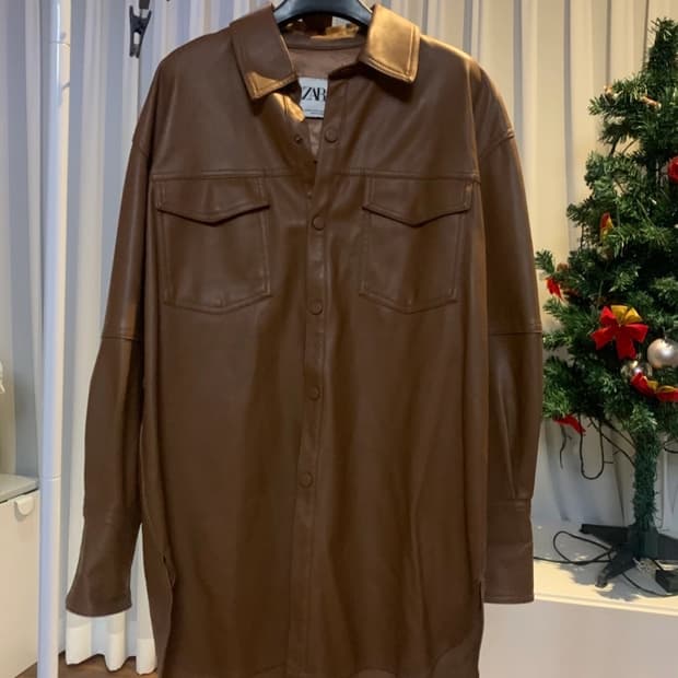 ZARA 가죽 벨트 자켓
