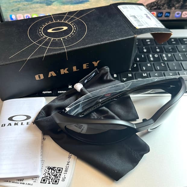 오클리 아이자켓 선글라스 블랙